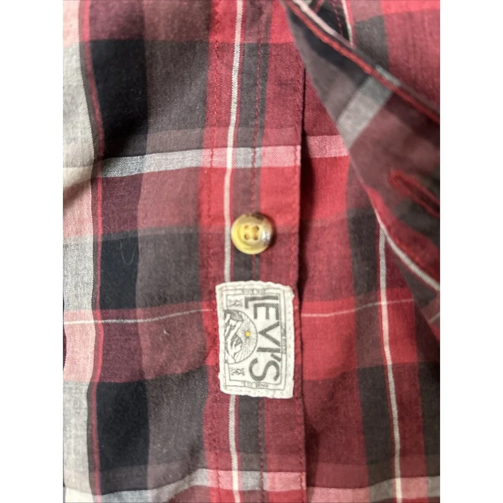 Levi's Plaid Button Down Shirt Men's Side XL Red Long Sleeve